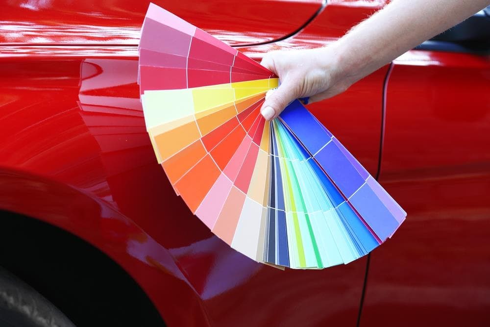 ¿Cuánto cuesta pintar un coche?